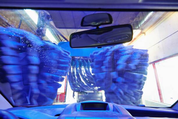 Automatic car wash in the winter